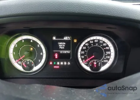 2017 Ram 1500 Express 4X4 5'7 Box from USA, damaged, VIN 1C6RR7KT9HS862976